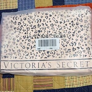 Victoria's secret tote bag